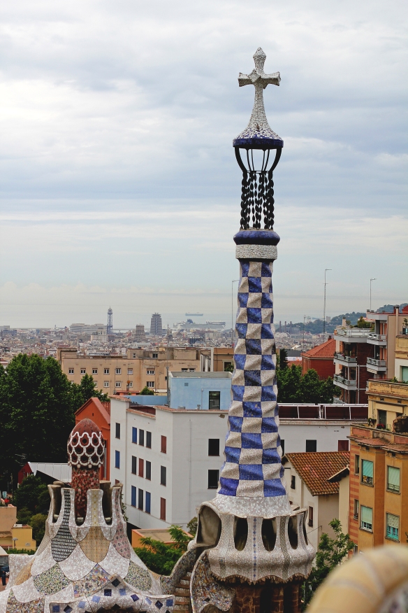 guell11